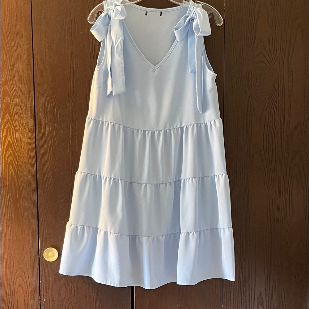 No brand sleeveless baby blue sundress. Size 6/ Medium